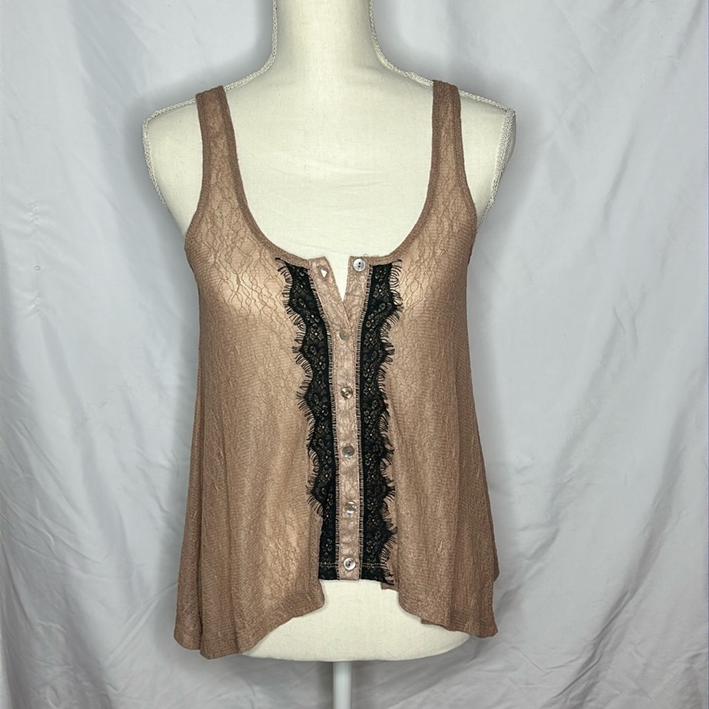 Daytrip Nude Pink/Black Lace Layering Tank